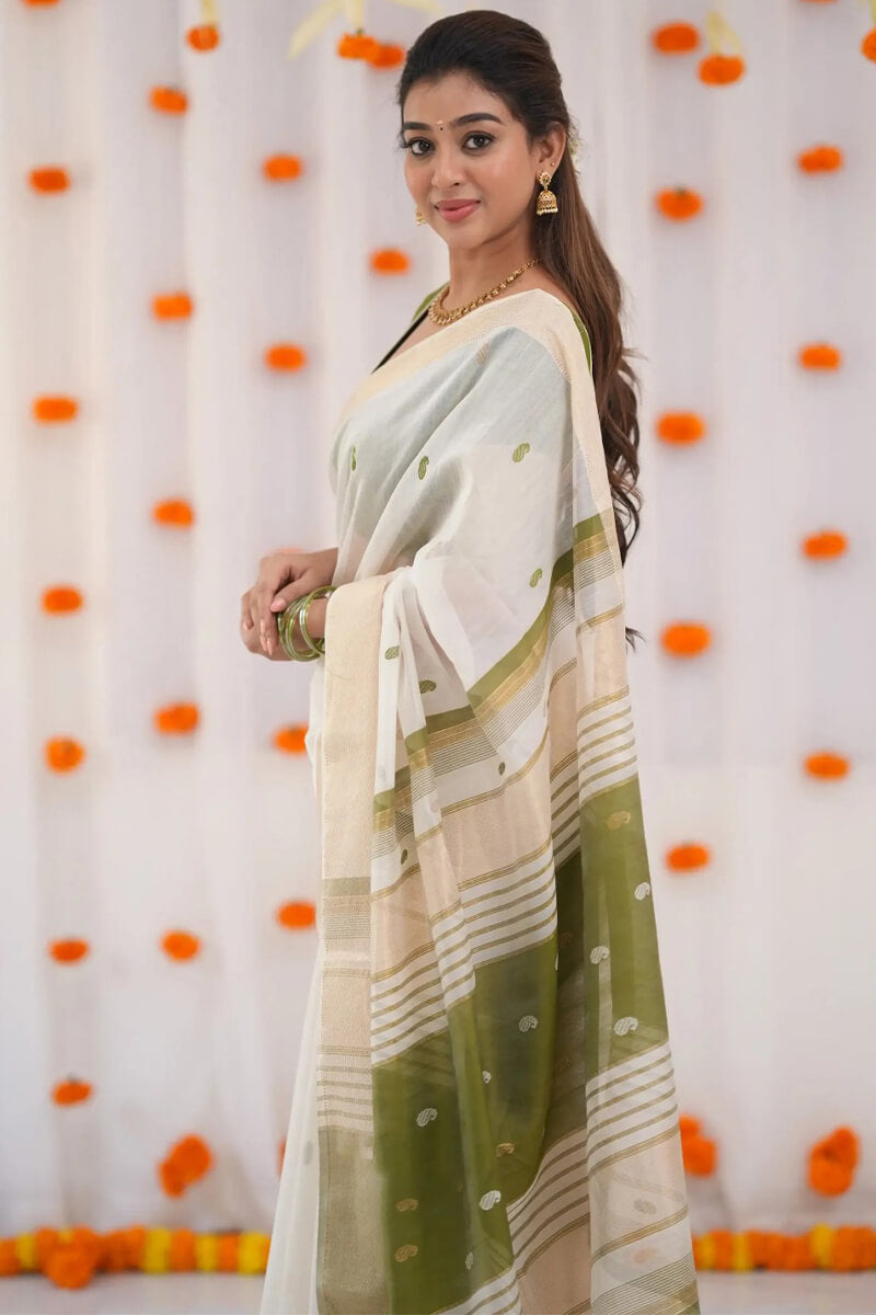 Brood Beige Cotton Silk Saree With Winsome Blouse Piece - Surats Fabric