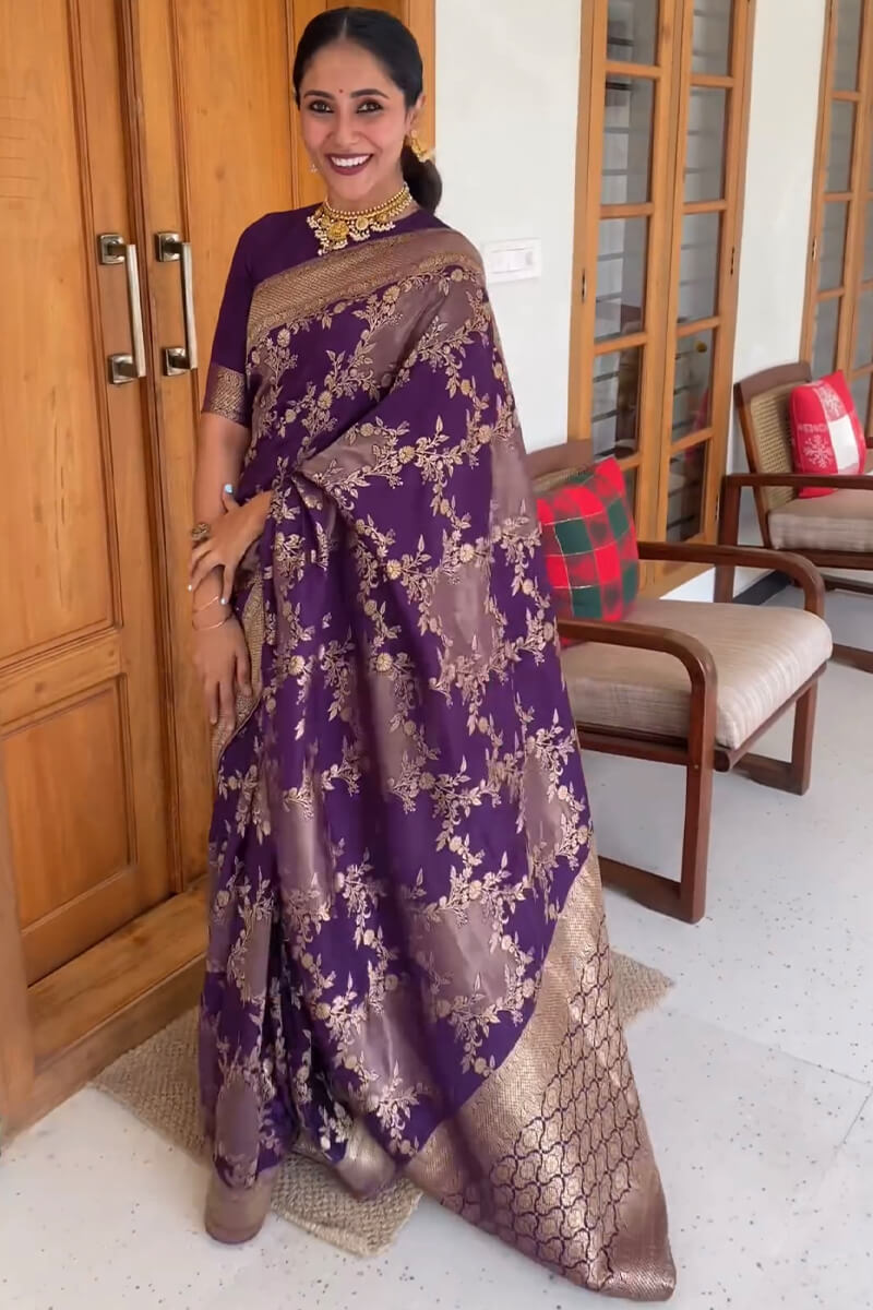 Capricious Purple Soft Silk Saree With Alluring Blouse Piece - Surats Fabric
