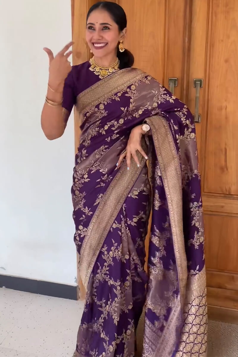 Capricious Purple Soft Silk Saree With Alluring Blouse Piece - Surats Fabric