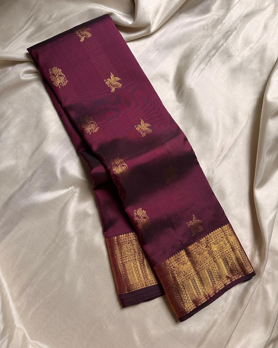 Capricious Pruple Soft Banarasi Silk Saree With Demanding Blouse Piece - Surats Fabric