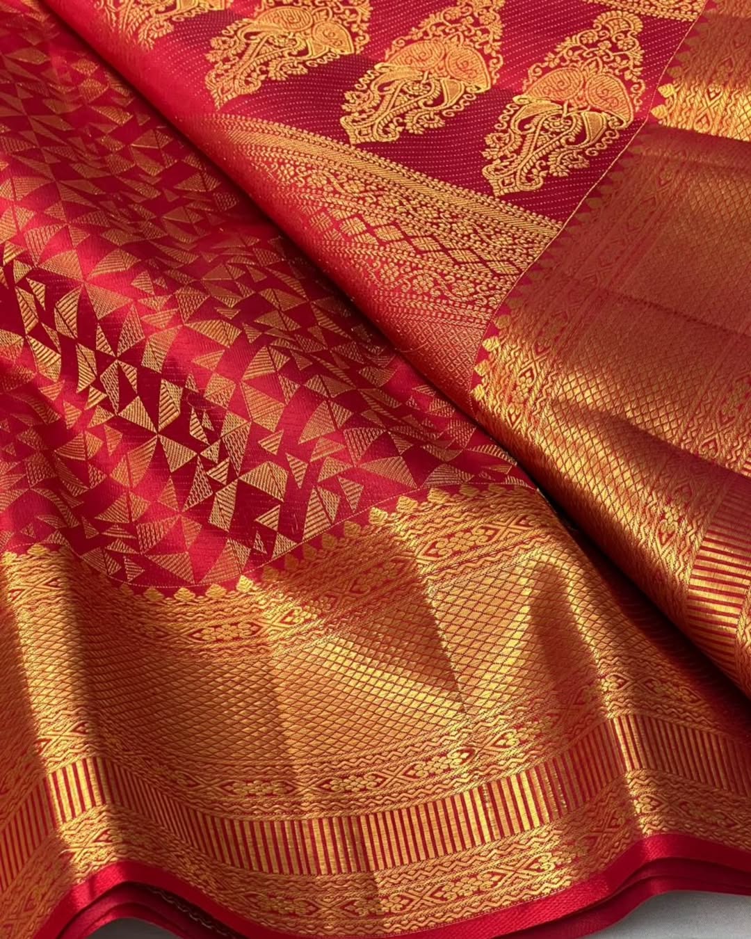 Captivating Red Soft Banarasi Silk Saree With Prodigal Blouse Piece - Surats Fabric