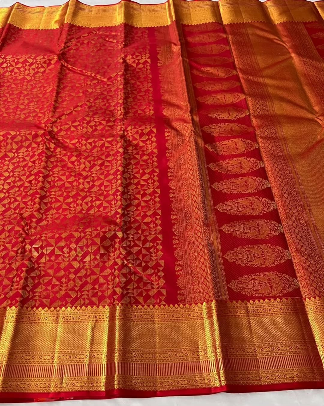 Captivating Red Soft Banarasi Silk Saree With Prodigal Blouse Piece - Surats Fabric