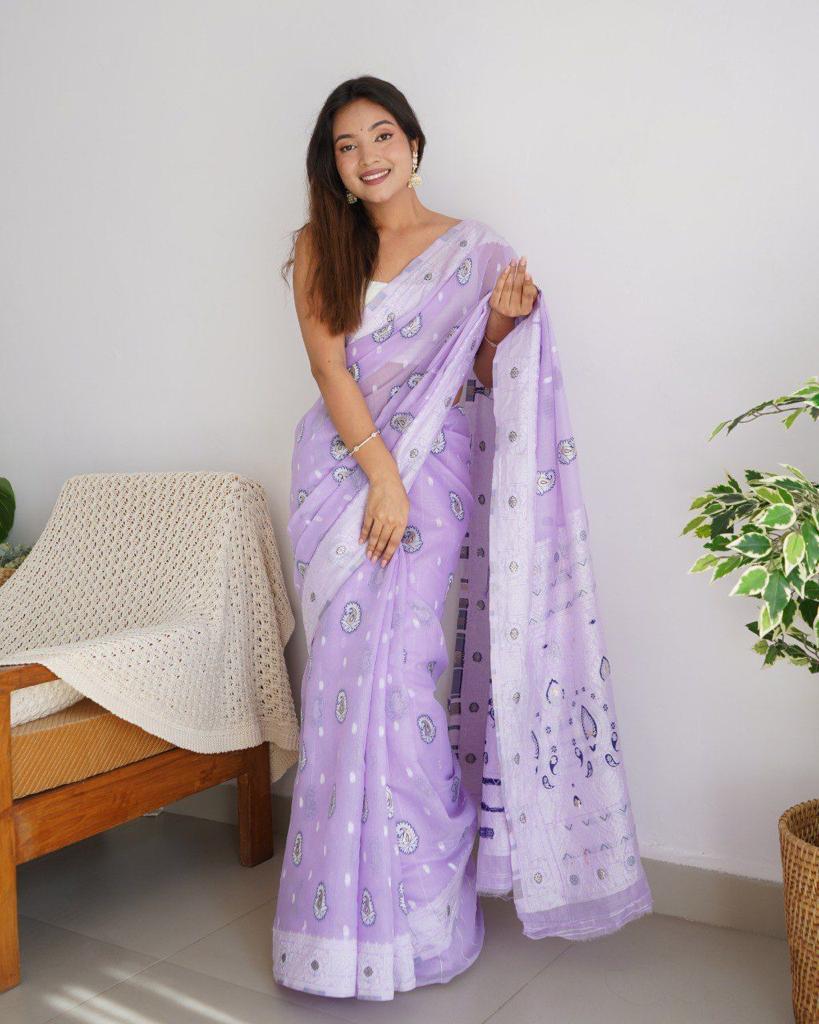 Bucolic Lavender Cotton Silk Saree With Effervescent Blouse Piece - Surats Fabric