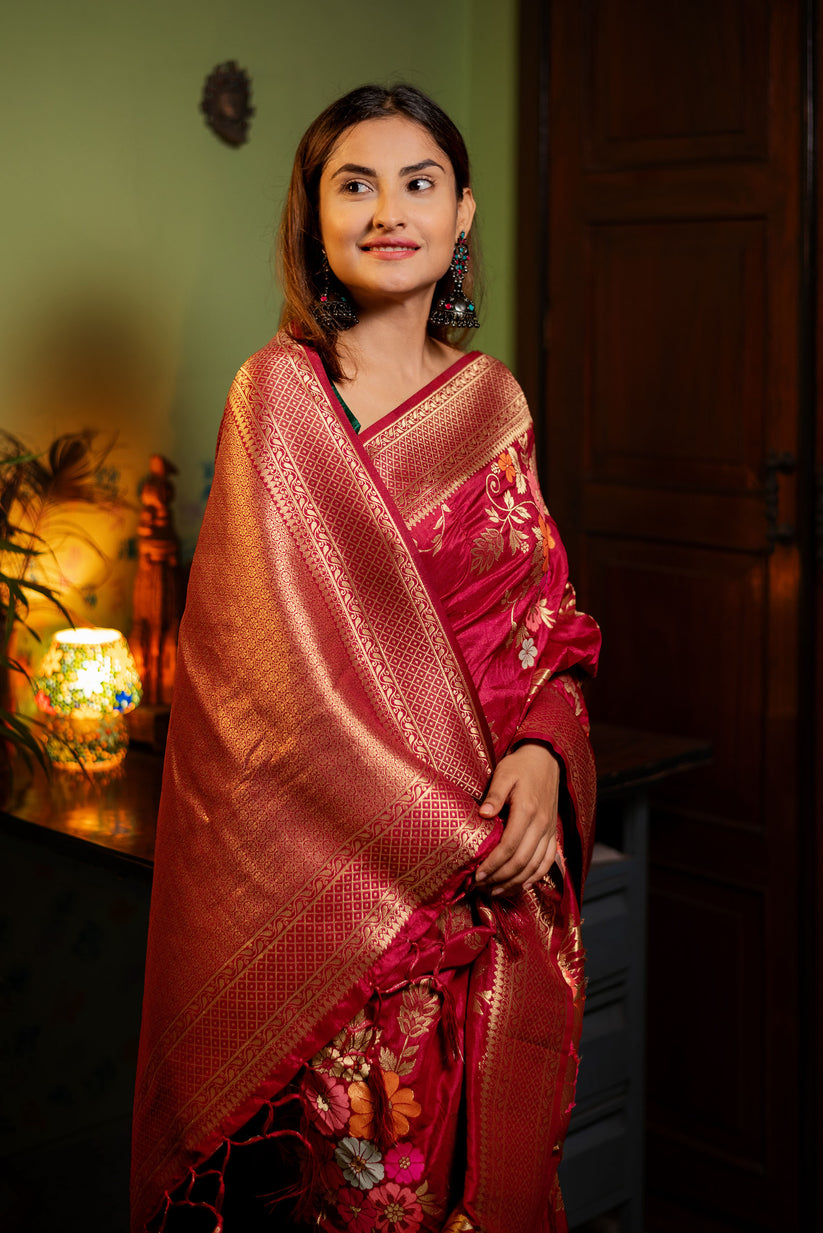 Assemblage Red Soft Banarasi Silk Saree With Dalliance Blouse Piece - Surats Fabric