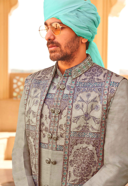 Luxurious Designer Sherwani Suit for Special Occasions