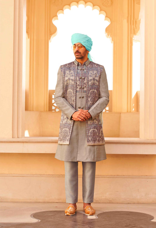 Luxurious Designer Sherwani Suit for Special Occasions