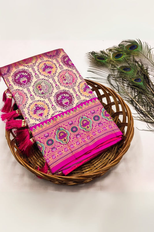 Blissful Dark Pink Kanjivaram Silk Saree With Engrossing Blouse Piece - Surats Fabric