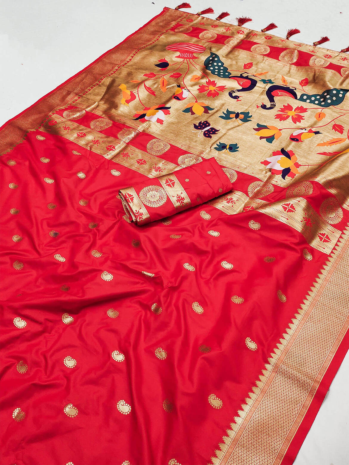 Aplomb Red Paithani Silk Saree With Zephyr Blouse Piece - Surats Fabric