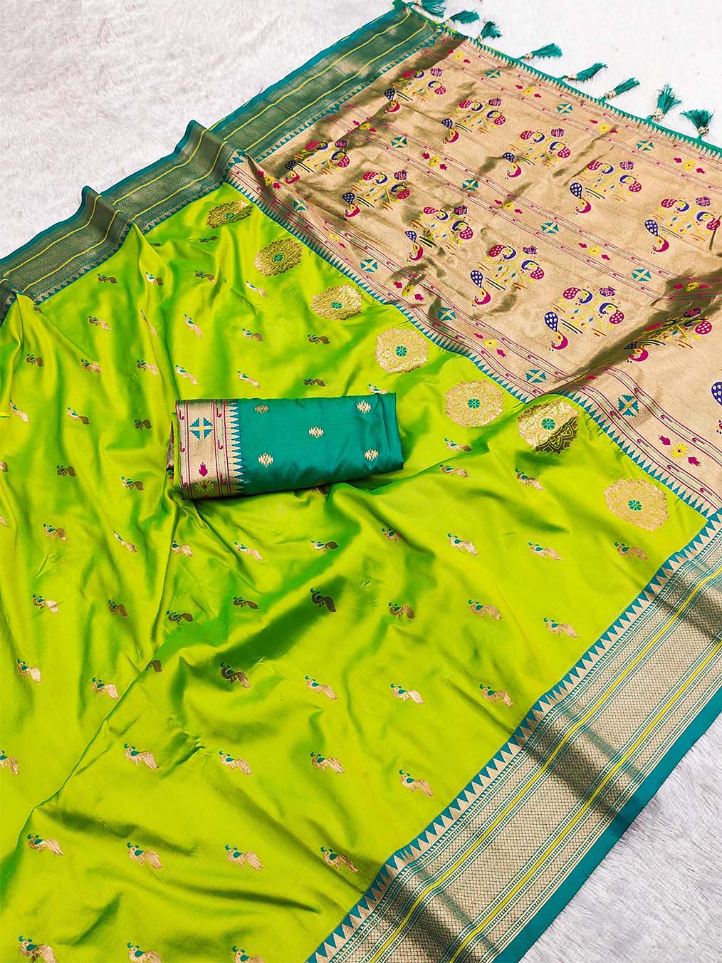Appealing Parrot Paithani Silk Saree With Ravishing Blouse Piece - Surats Fabric