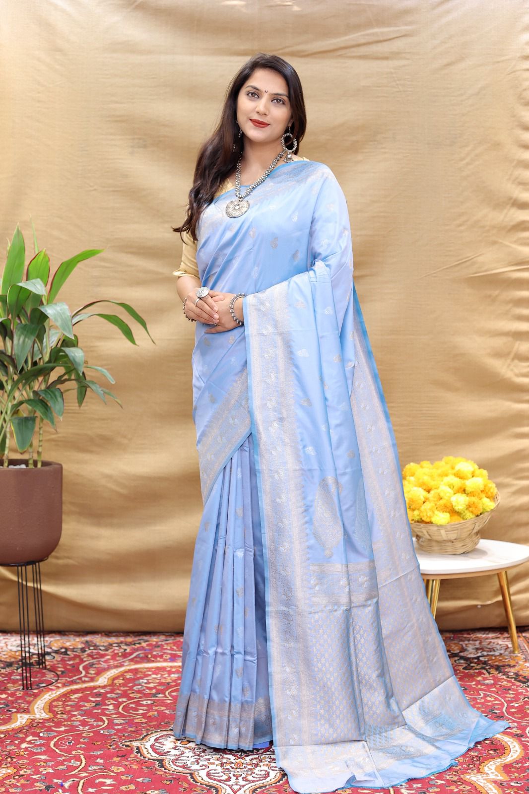 Blissful Grey Soft Banarasi Silk Saree With Inspiring Blouse Piece - Surats Fabric