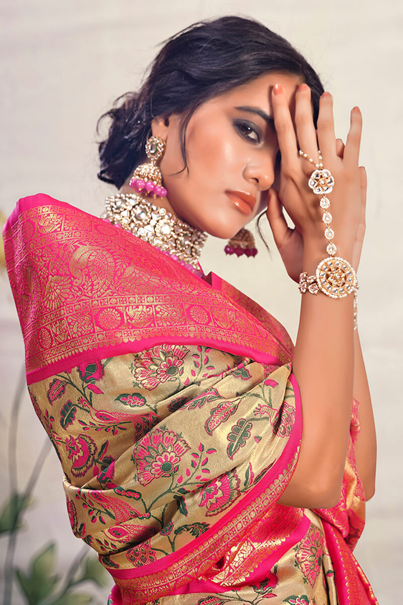 Beautiful Beige Kalamkari Printed Saree With Exquisite Blouse Piece - Surats Fabric