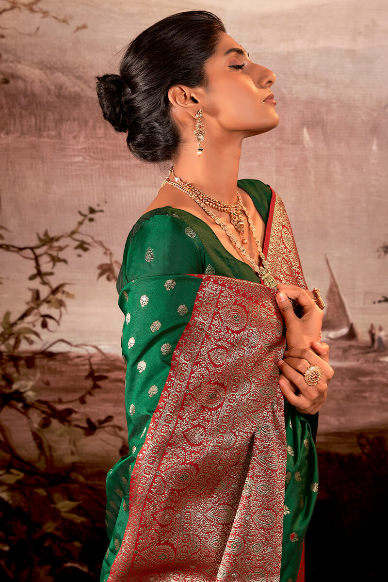Blissful Dark Green Soft Banarasi Silk Saree With Inspiring Blouse Piece - Surats Fabric