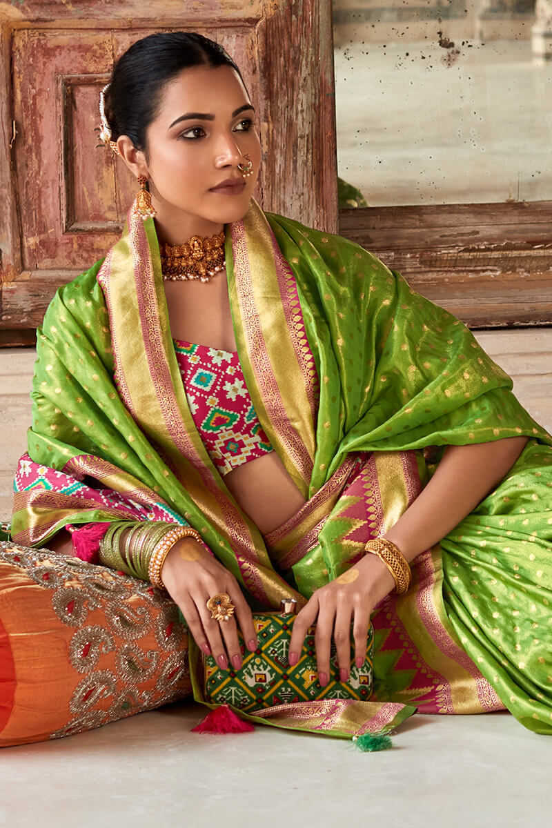 Arresting Green Soft Banarasi Silk Saree With Ravishing Blouse Piece - Surats Fabric