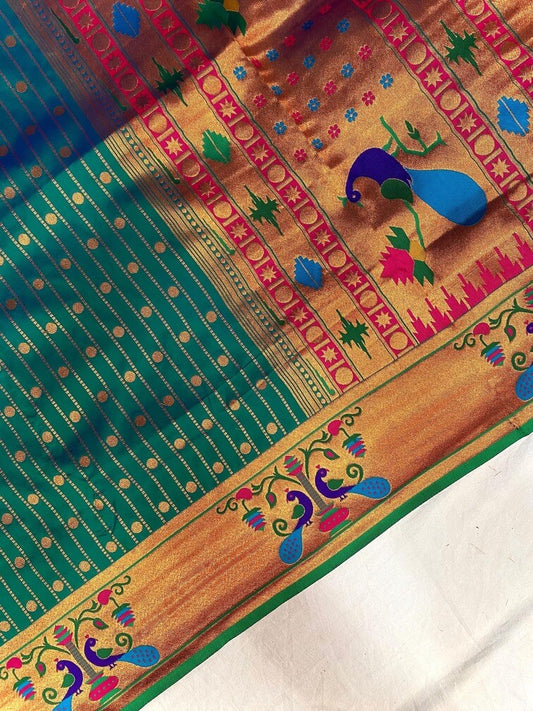 Blooming Rama Paithani Silk Saree With Energetic Blouse Piece - Surats Fabric